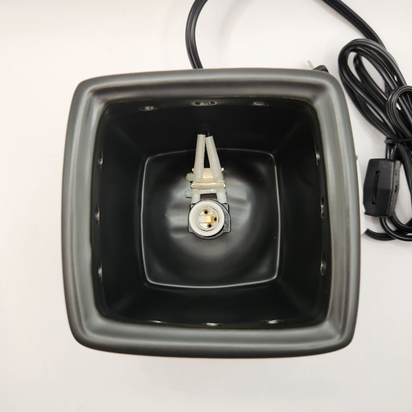 Scentsy Classic Satin Black Full Size Wax Warmer NIB - Picture 5 of 7